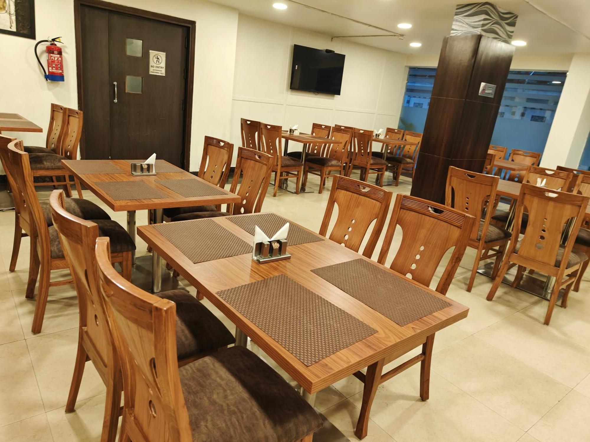 Rosemallow Hotel 뉴델리 외부 사진