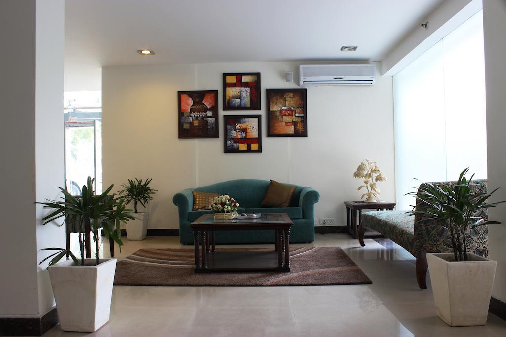 Rosemallow Hotel 뉴델리 외부 사진