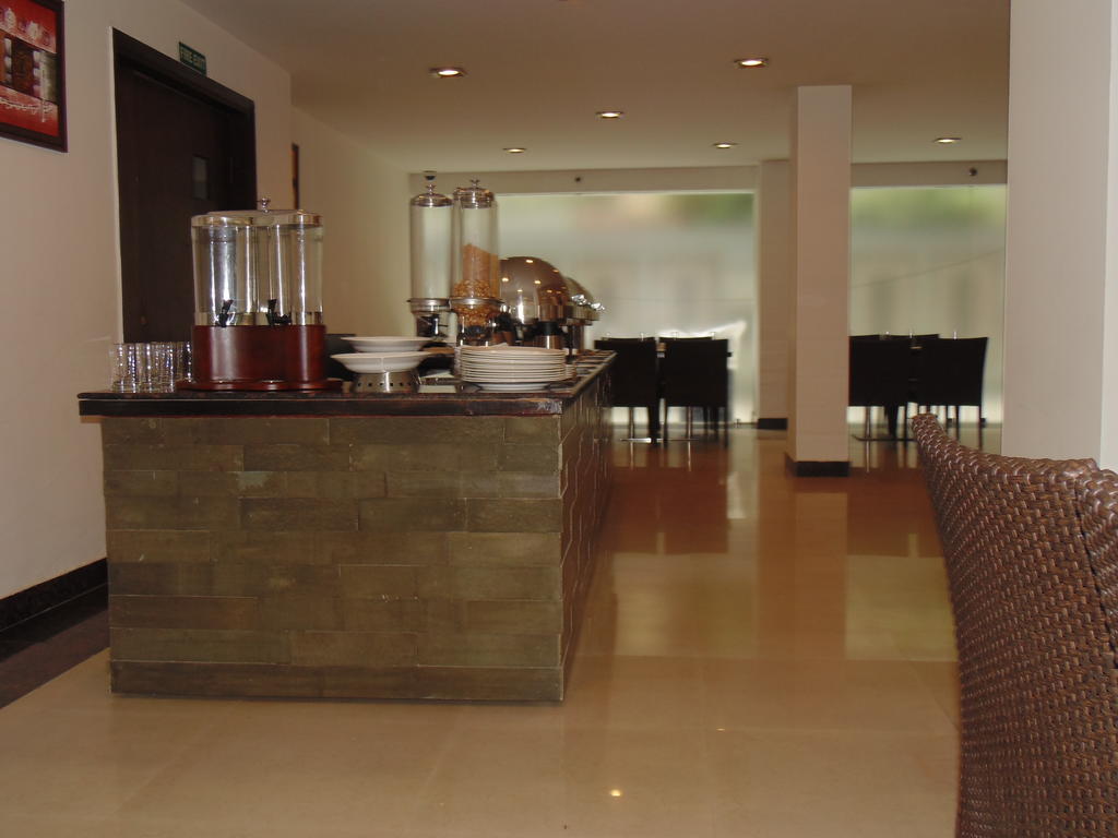 Rosemallow Hotel 뉴델리 외부 사진